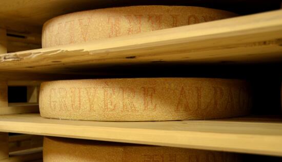 Fromco SA - Reifungskeller des Gruyère AOP