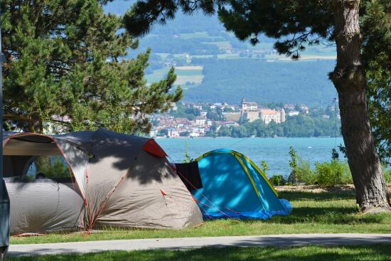 Campingplatz Yverdon Plage****