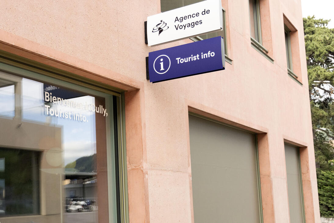 Tourist Information Cully Gare