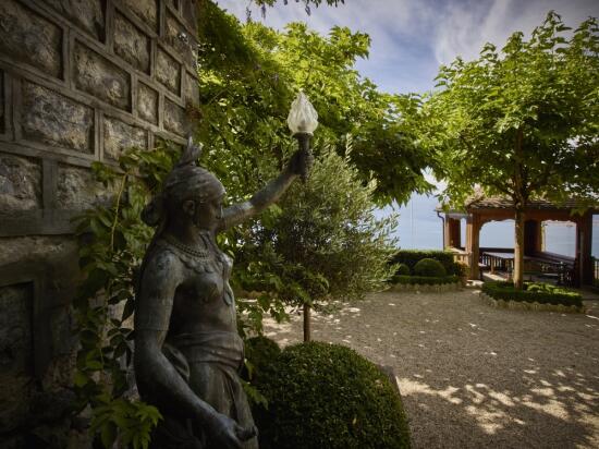 Au Clos de la République