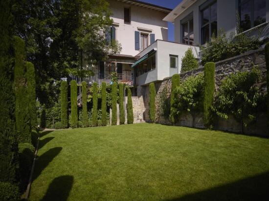 Au Clos de la République