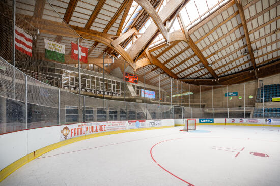 Patinoire des Eaux-Minérales