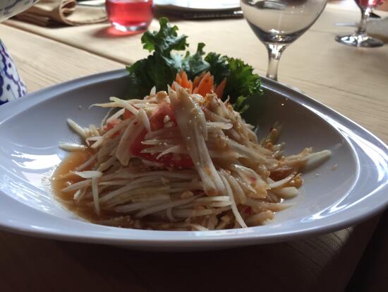 Tawan Thai (12 points GM)