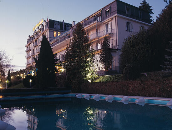 Victoria Hotel Restaurant