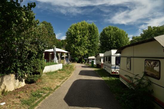 Camping Piscine Penthalaz