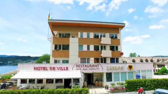 Hôtel de Ville - La Baie du Lac***