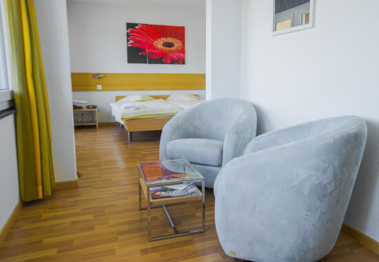 Hôtel de Ville - La Baie du Lac***