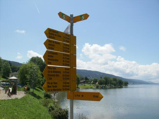 Randonnée pédestre à la Vallée de Joux