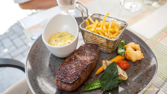 Café du Raisin - Begnins