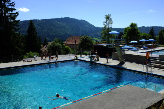 Replans swimming pool - closed for maintenance