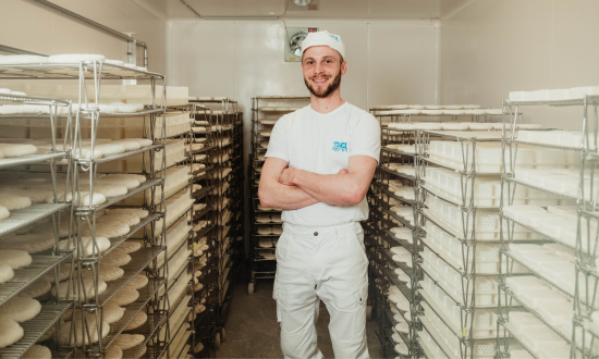 Fromagerie fleurette portrait arnaud guichard dans caves - pas de saison - Rougemont - Pays-d'Enhaut Région