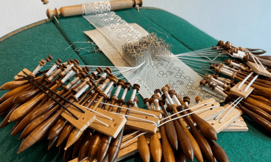 Exhibition of bobbin lace - Summer - Rossinière - Pays-d'Enhaut Region