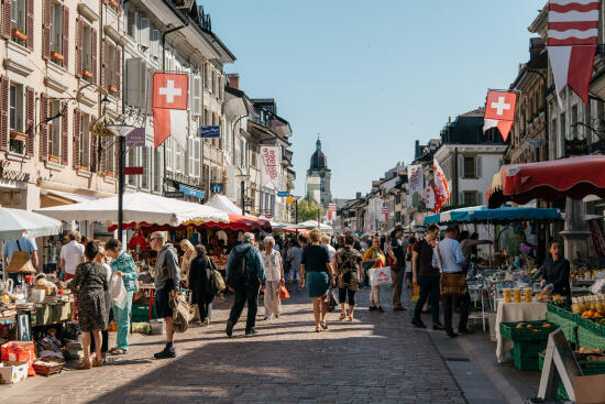 Cultural walk to discover the town of Morges